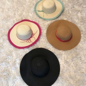 Women’s floppy straw sun hats new without tags